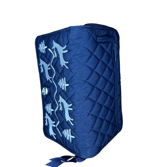 HTF Vera Bradley Merry Mischief Snow Day RFID Turnlock Wallet NWOT - Picture 8 of 11